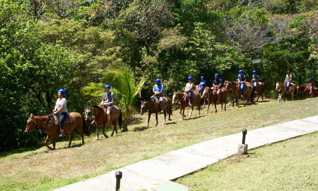 Vida Aventura Ranch Hotel Tanques Buitenkant foto