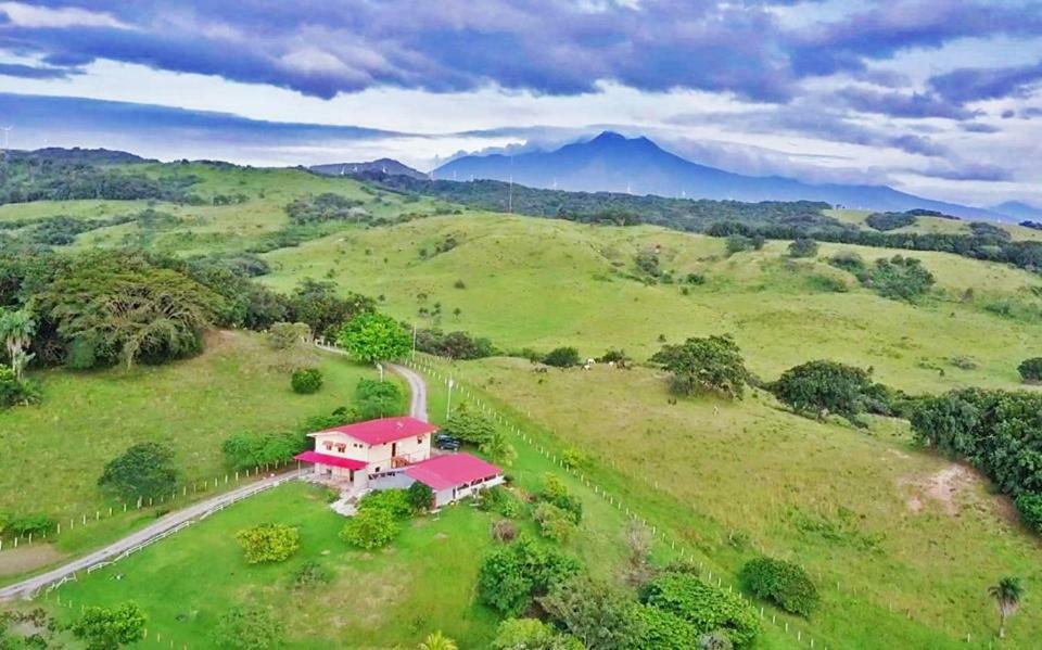 Vida Aventura Ranch Hotel Tanques Buitenkant foto